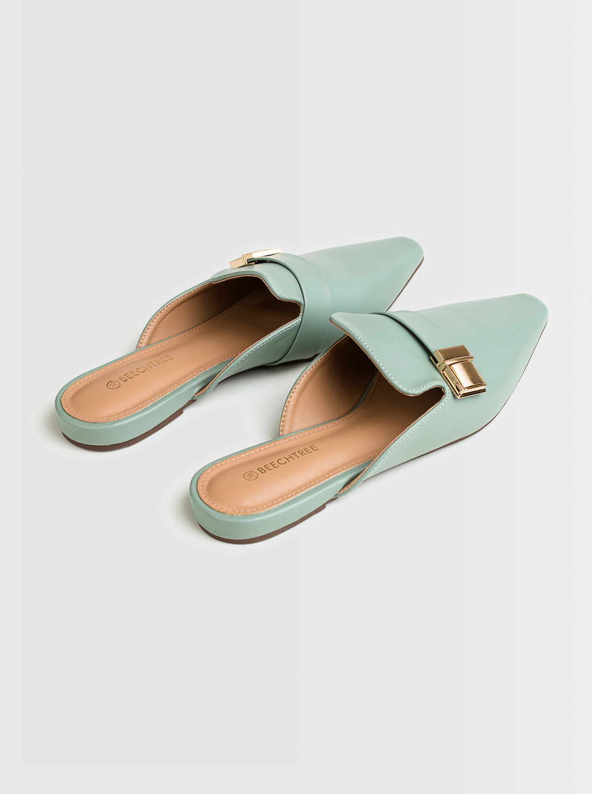 FOOTWEAR