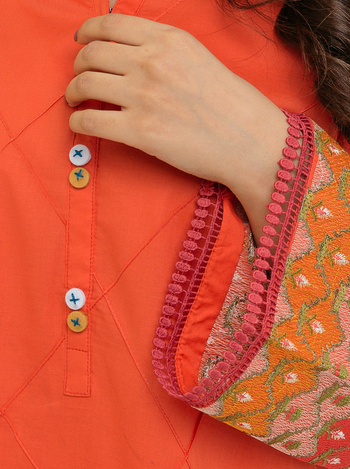EMBROIDERED SHIRT
