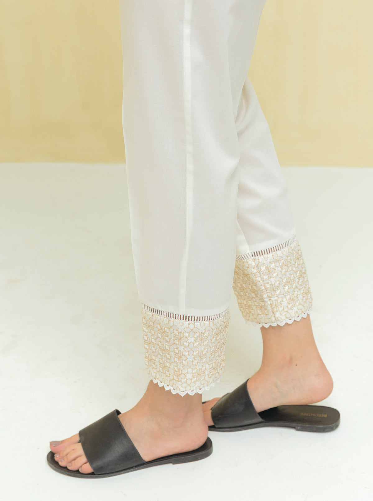 STRAIGHT PANTS