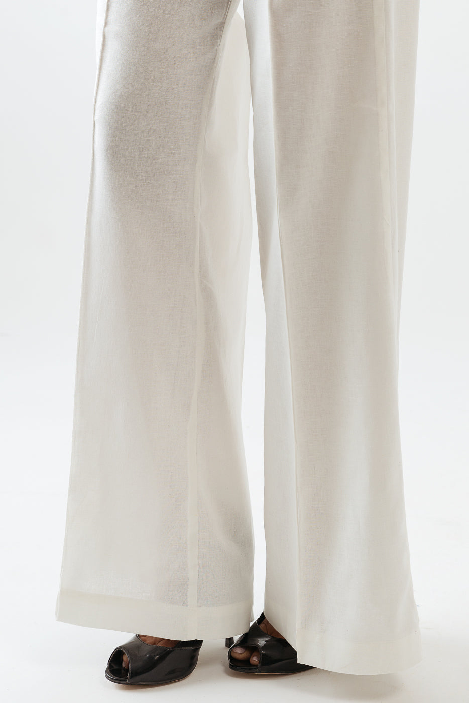BASIC SLACK PANTS