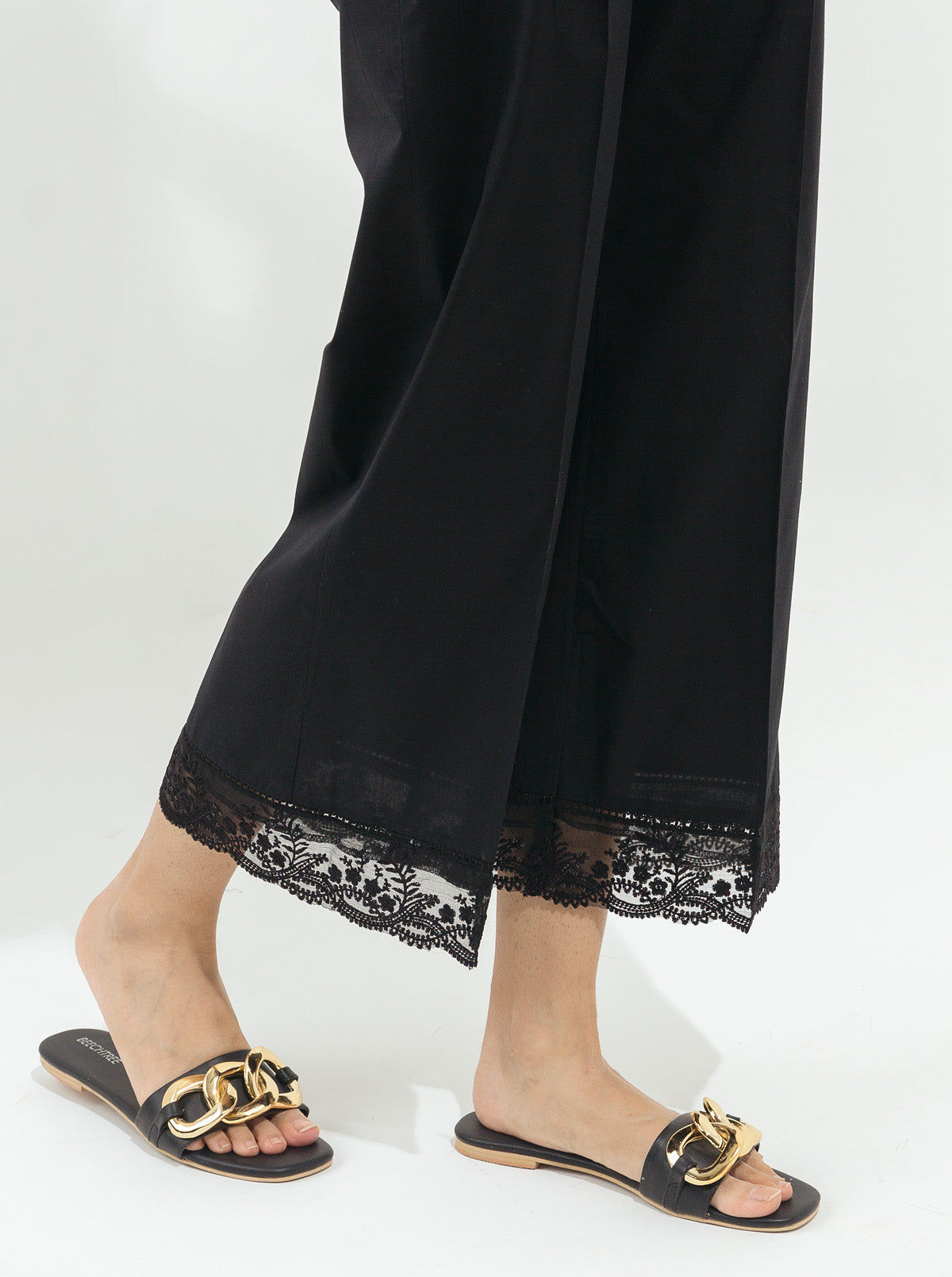 EMBROIDERED SLACK PANTS