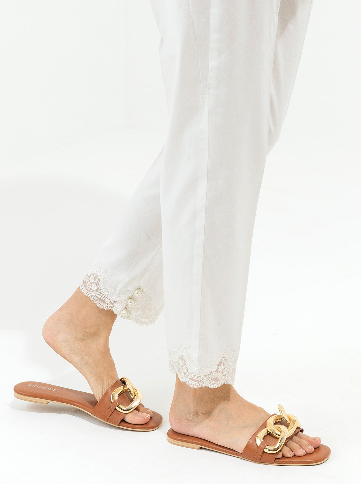 EMBROIDERED STRAIGHT PANTS
