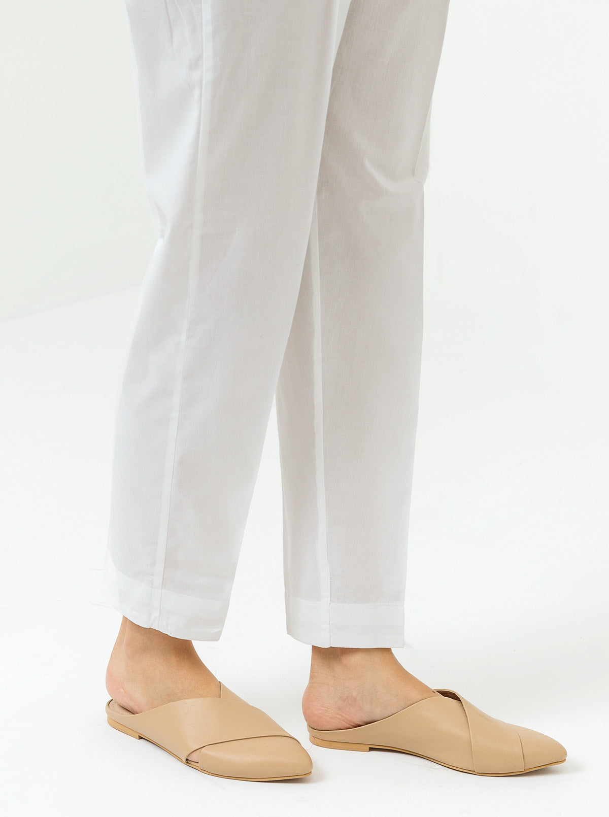 BASIC STRAIGHT PANTS