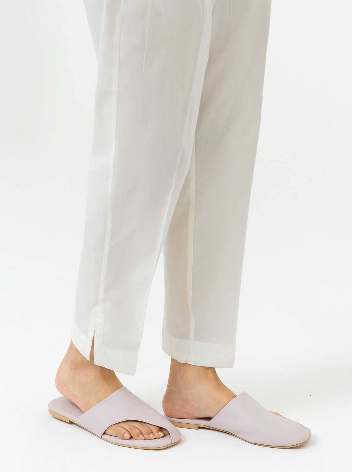 BASIC STRAIGHT PANTS