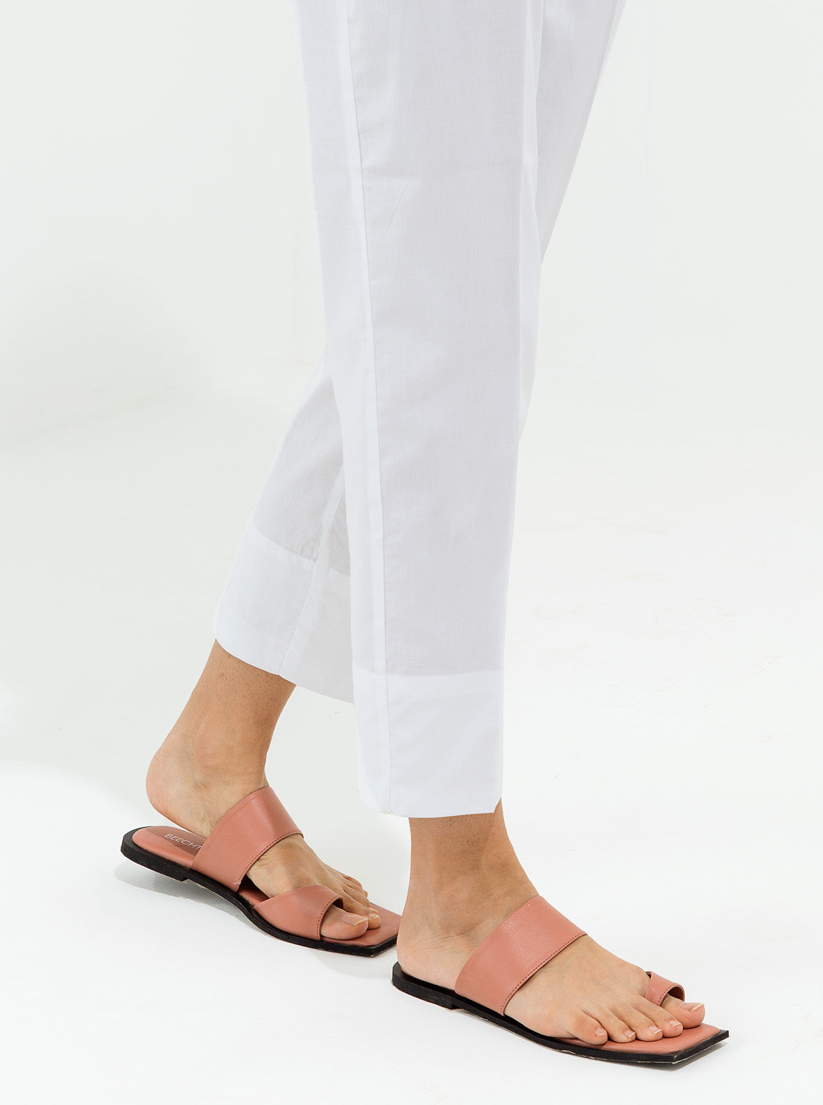 BASIC STRAIGHT PANTS