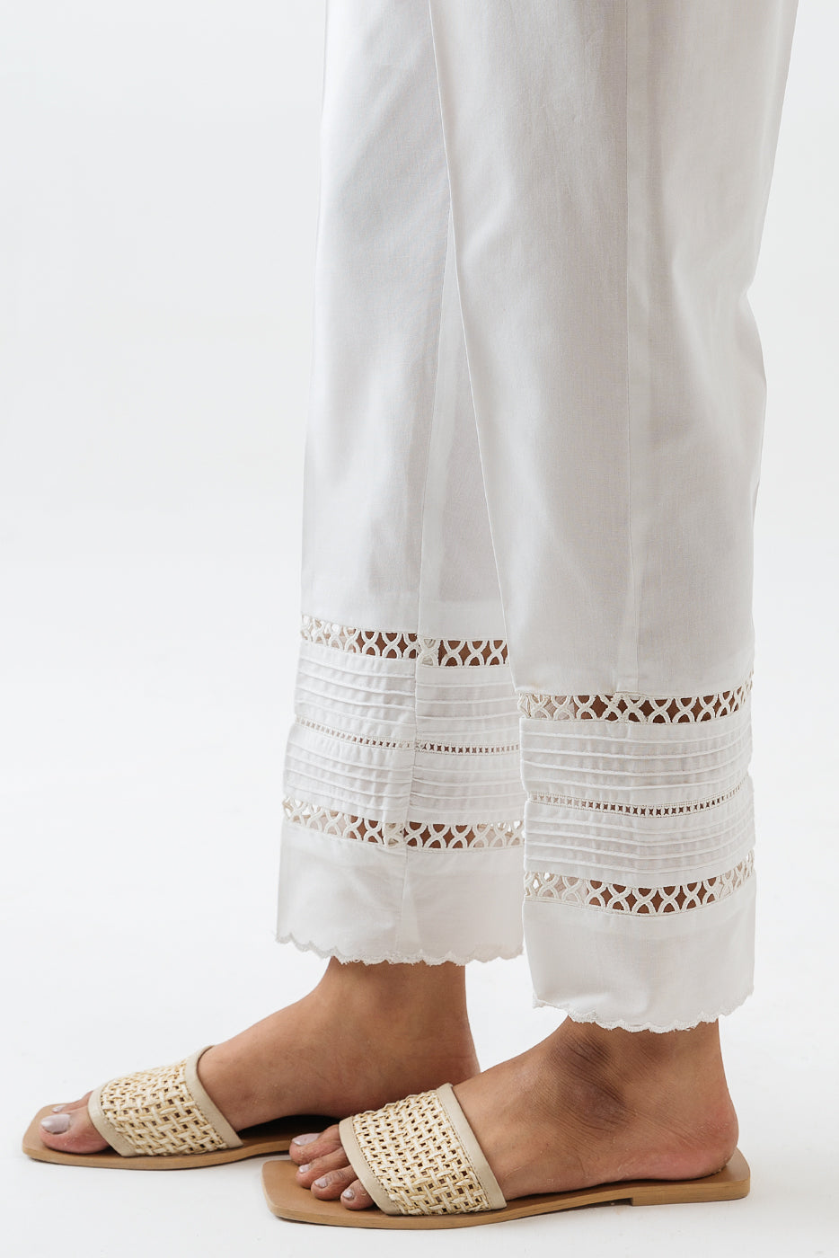 BASIC STRAIGHT PANTS