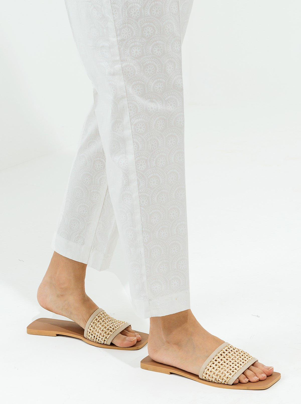 BASIC STRAIGHT PANTS