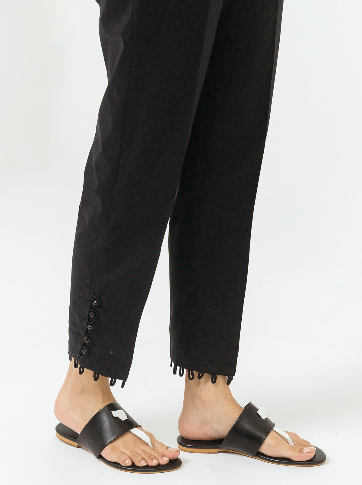 BASIC STRAIGHT PANTS