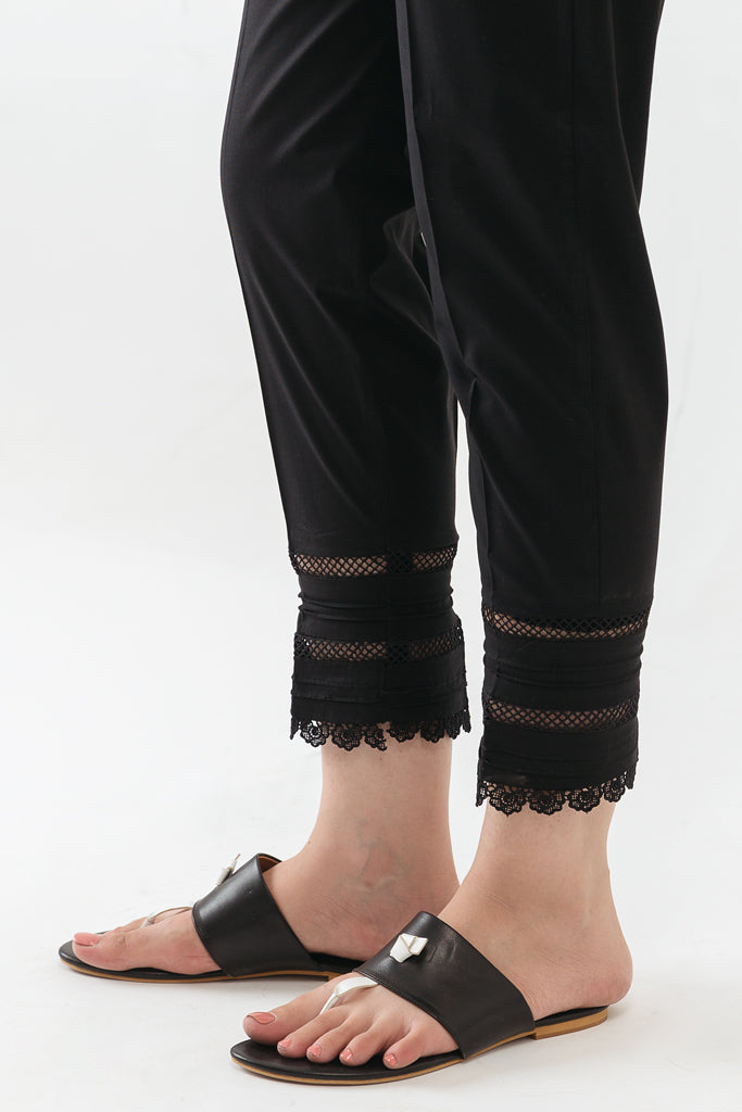 BASIC STRAIGHT PANTS