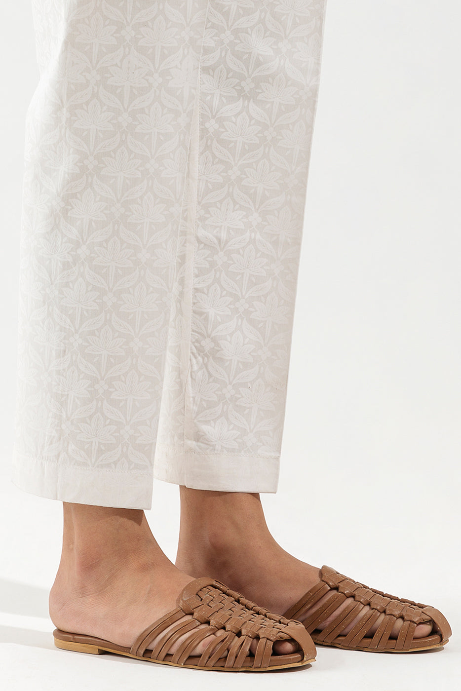 BASIC STRAIGHT PANTS