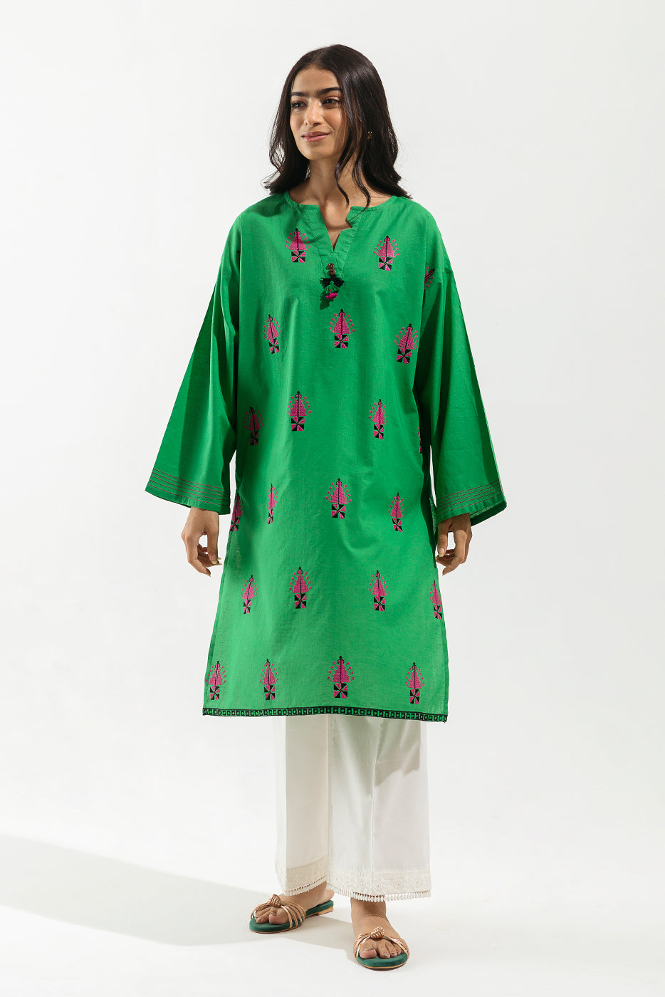 EMBROIDERED SHIRT