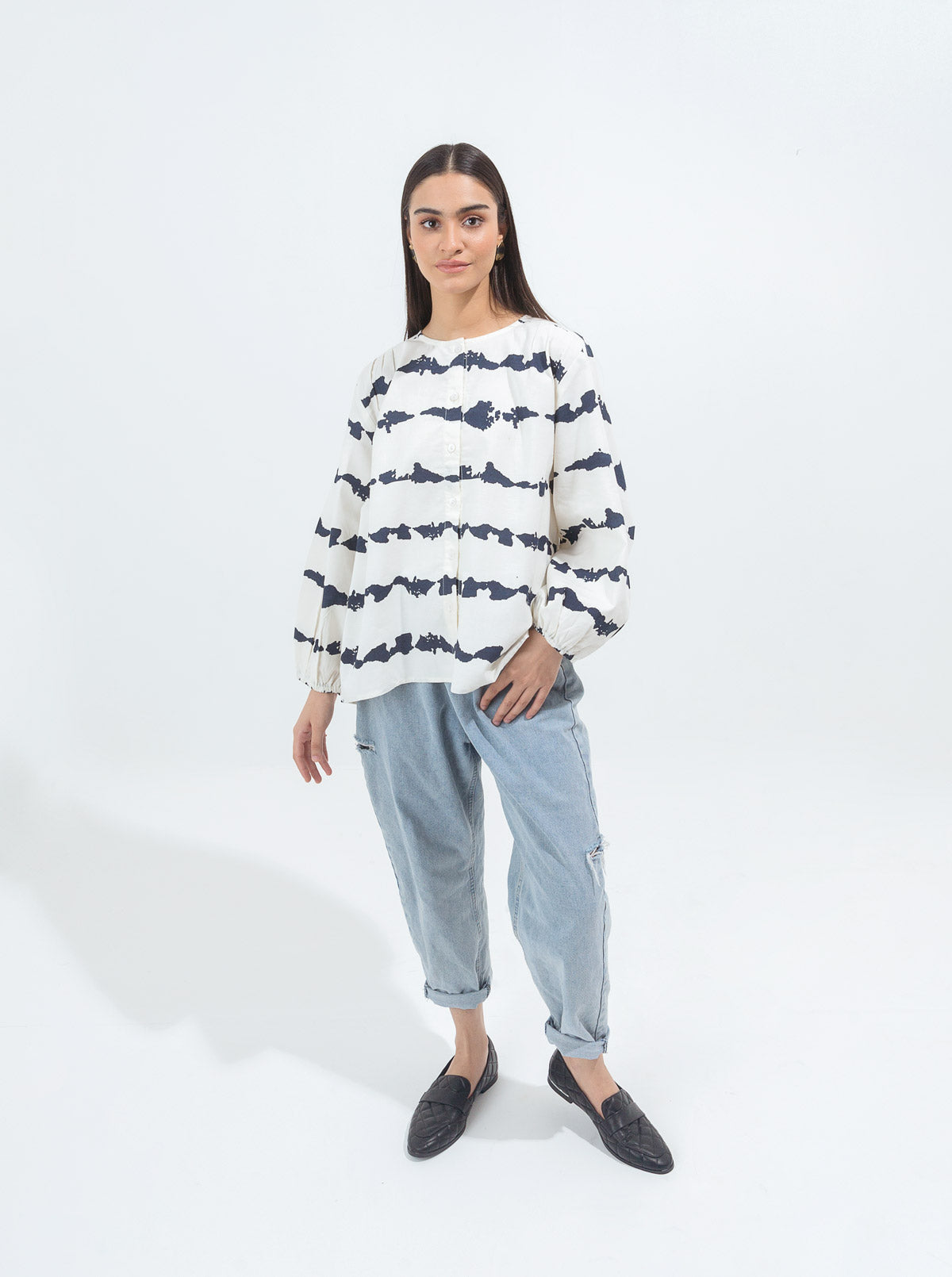 CREAM TIE & DYE BUTTONED TOP