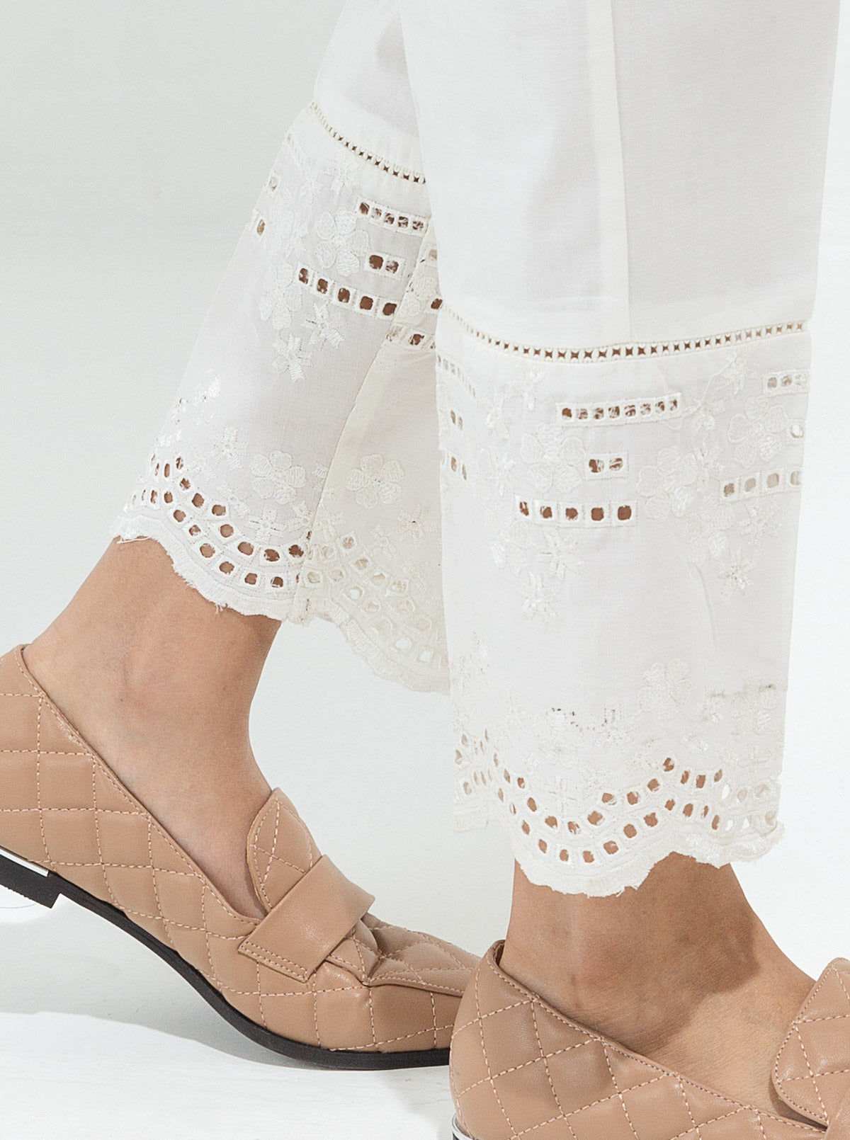 EMBROIDERED STRAIGHT PANTS