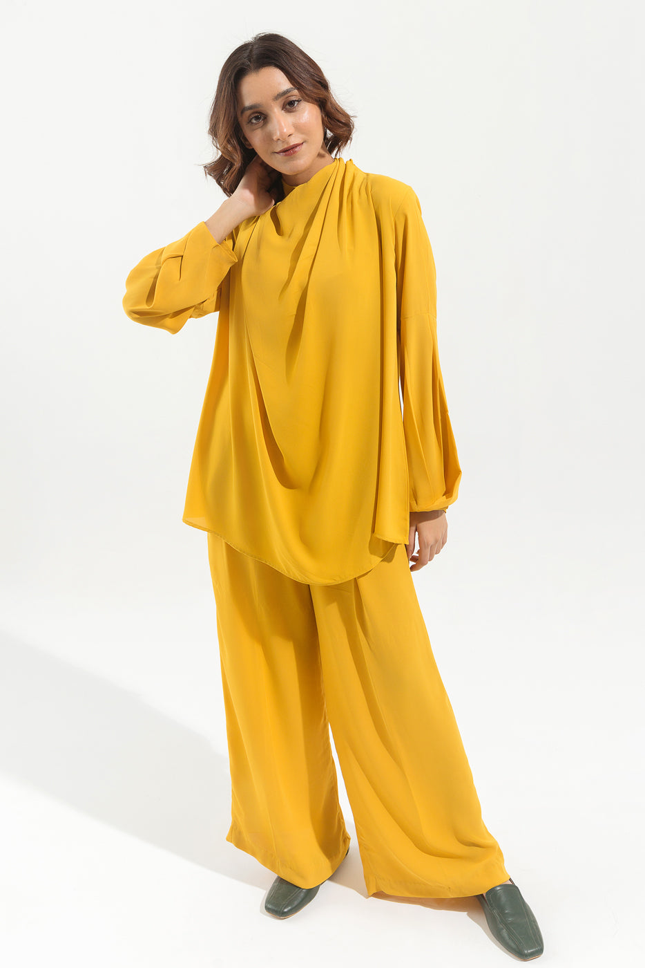 YELLOW BOW TIE CO-ORD SET