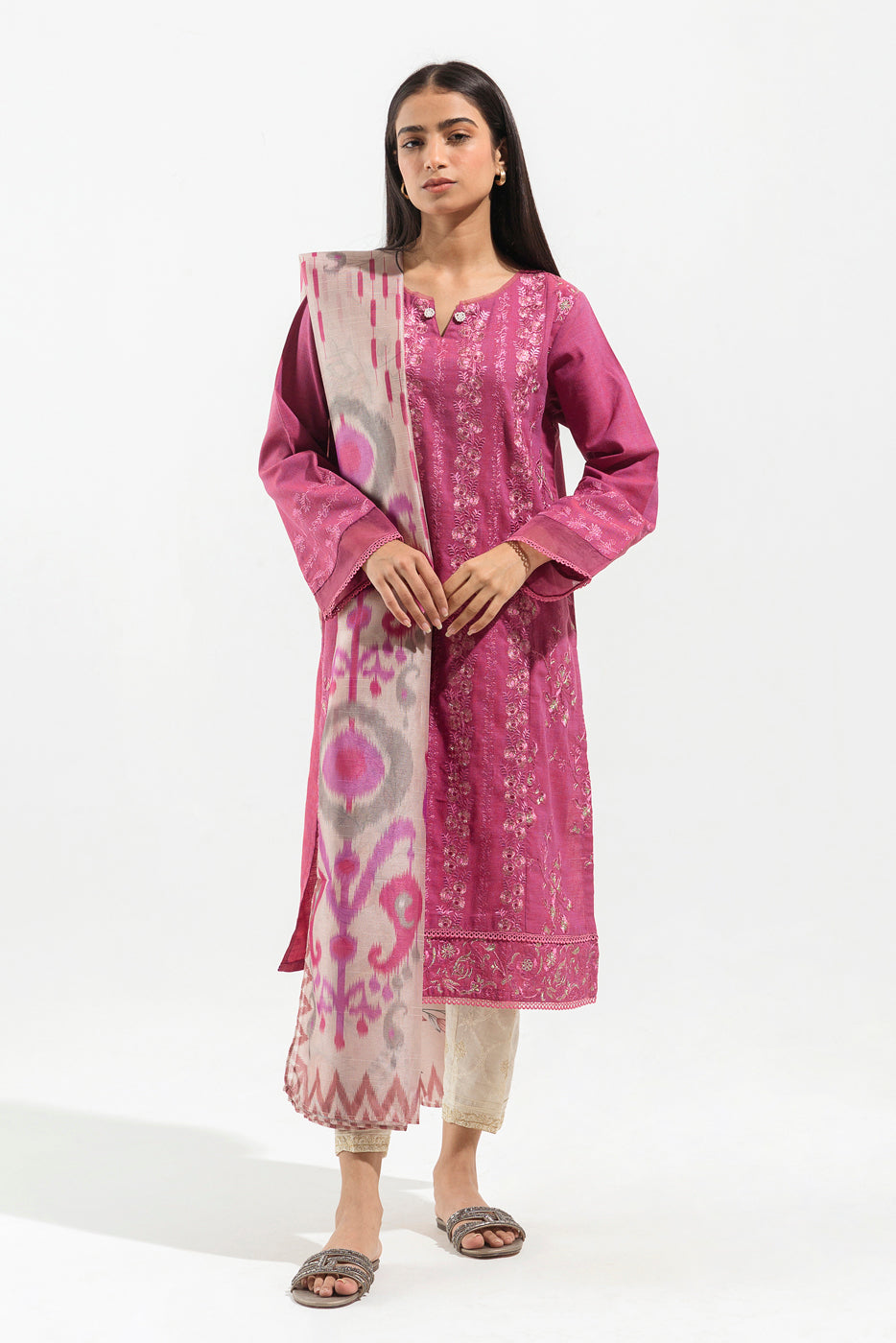EMBROIDERED SHIRT WITH DUPATTA