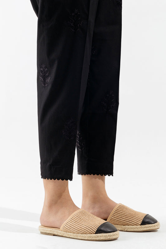 BASIC STRAIGHT PANTS