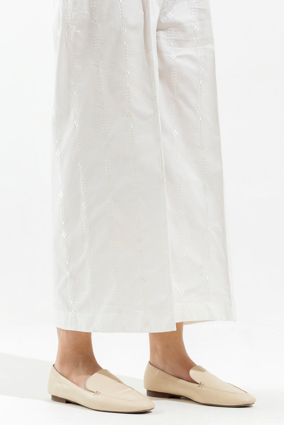 SLACK PANTS