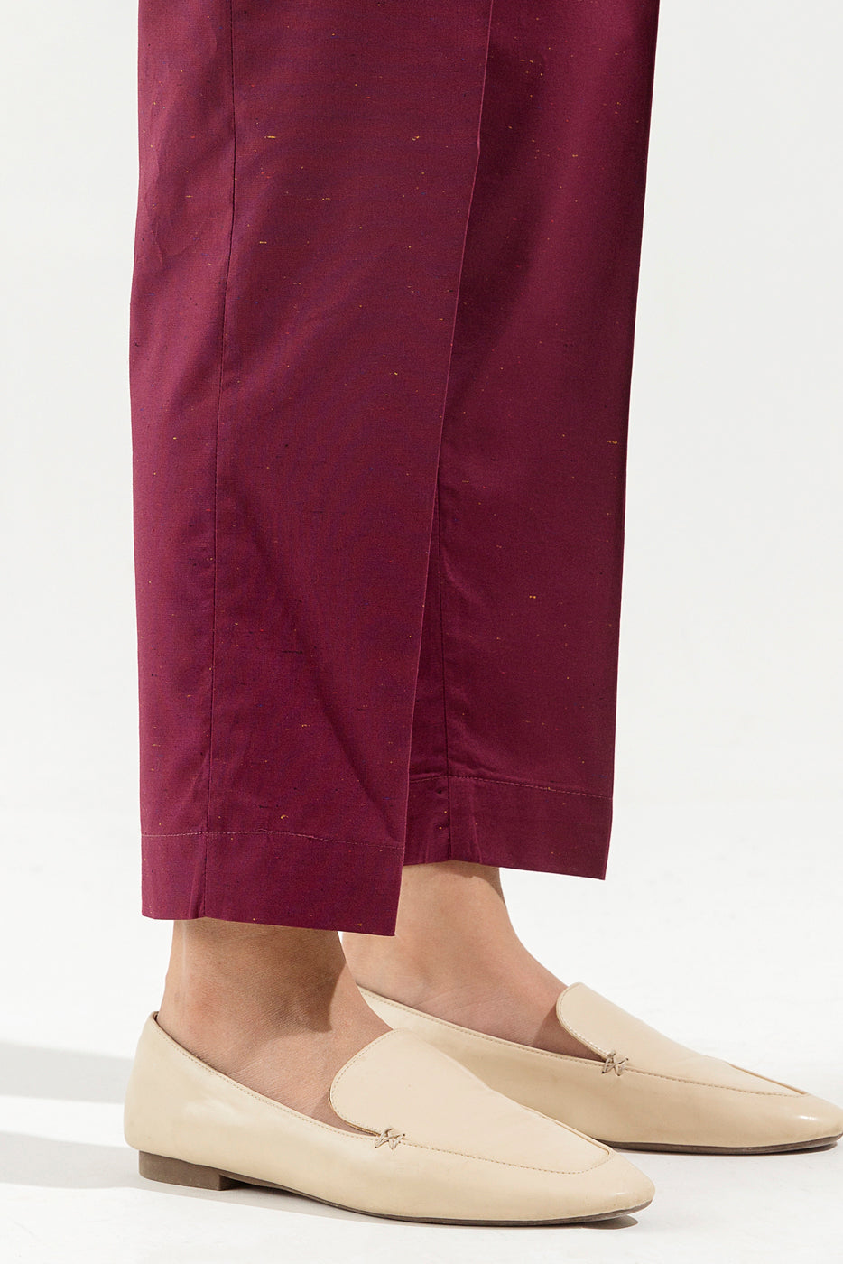 BASIC STRAIGHT PANTS