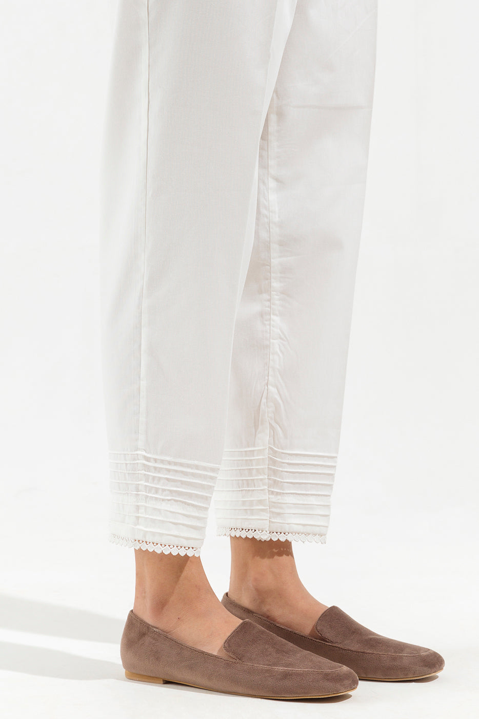 BASIC STRAIGHT PANTS