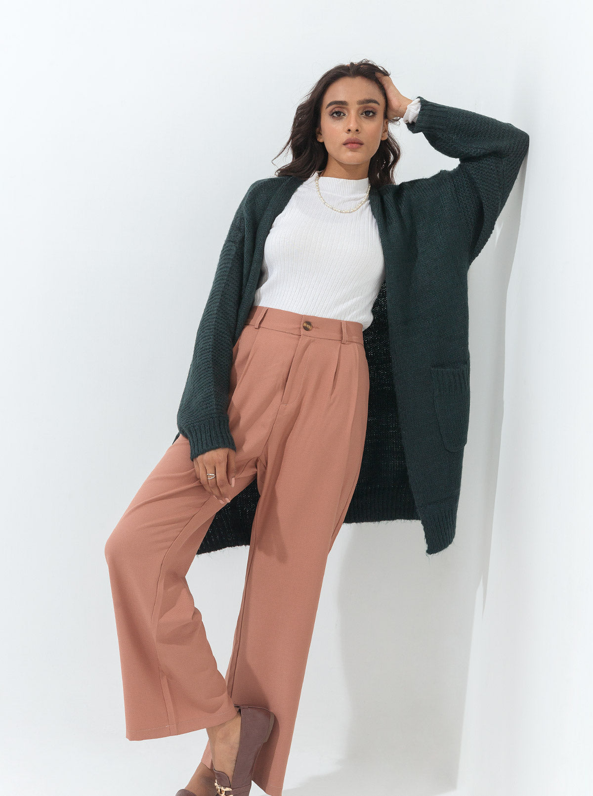 DARK GREEN LONG TEXTURED POCKET SHRUG
