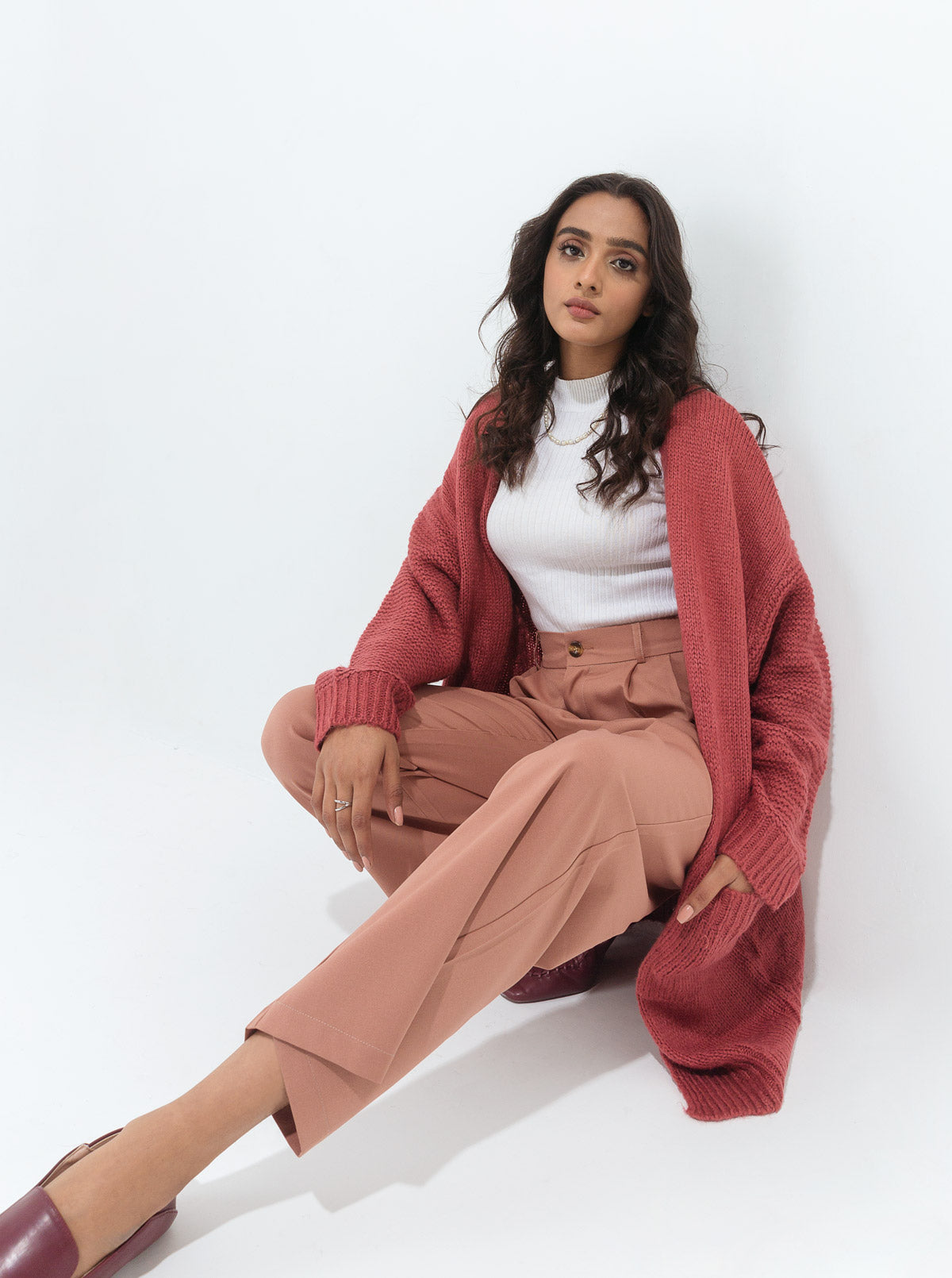 DARK MINK LONG TEXTURED POCKET SHRUG