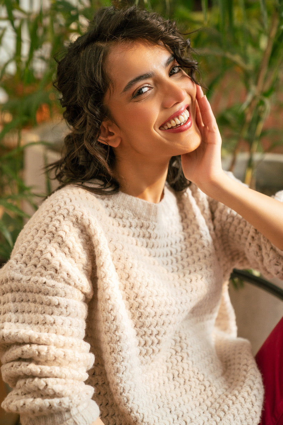 OFFWHITE TEXTURED KNIT SWEATER