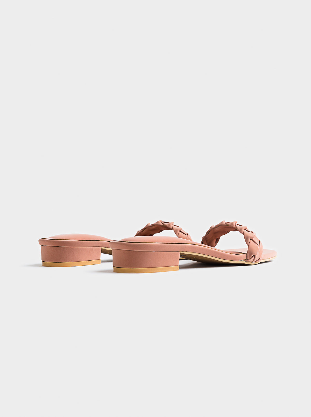 FOOTWEAR