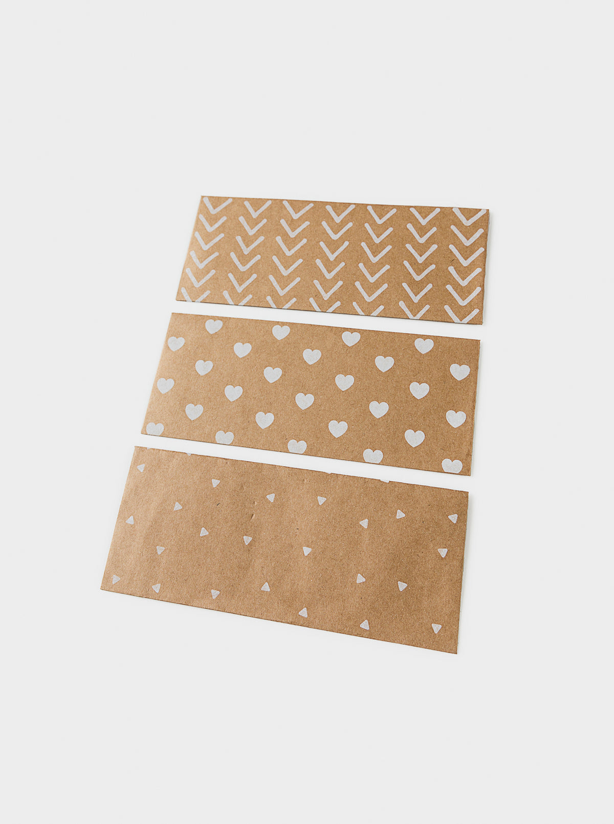 KRAFT PAPER - WHITE PRINT