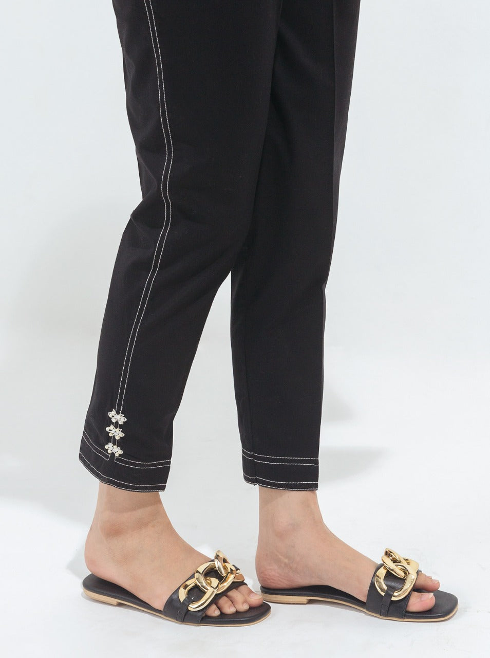 STRAIGHT PANTS