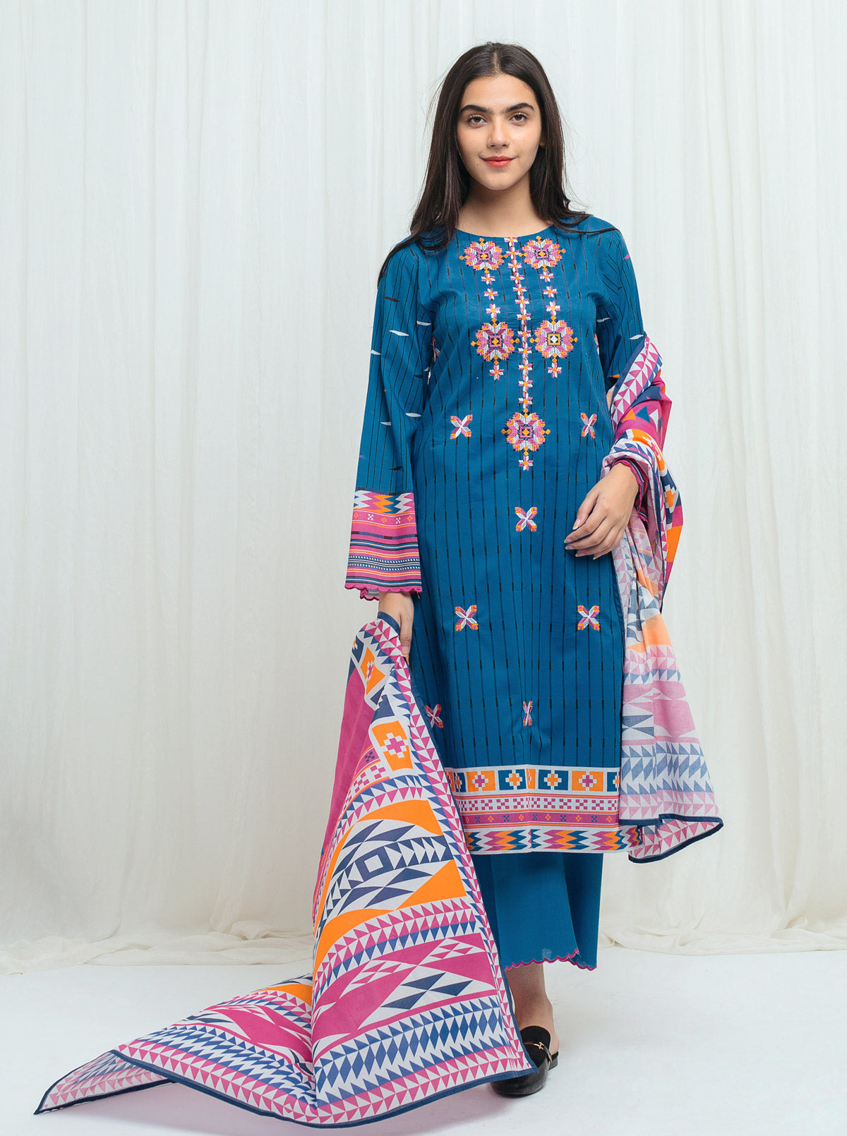 FESTIVAL ETHNIC-EMBROIDERED-2P