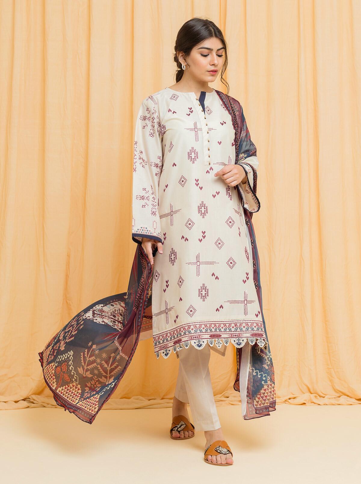 SWEET GARDENIA - EMBROIDERED 2 PIECE
