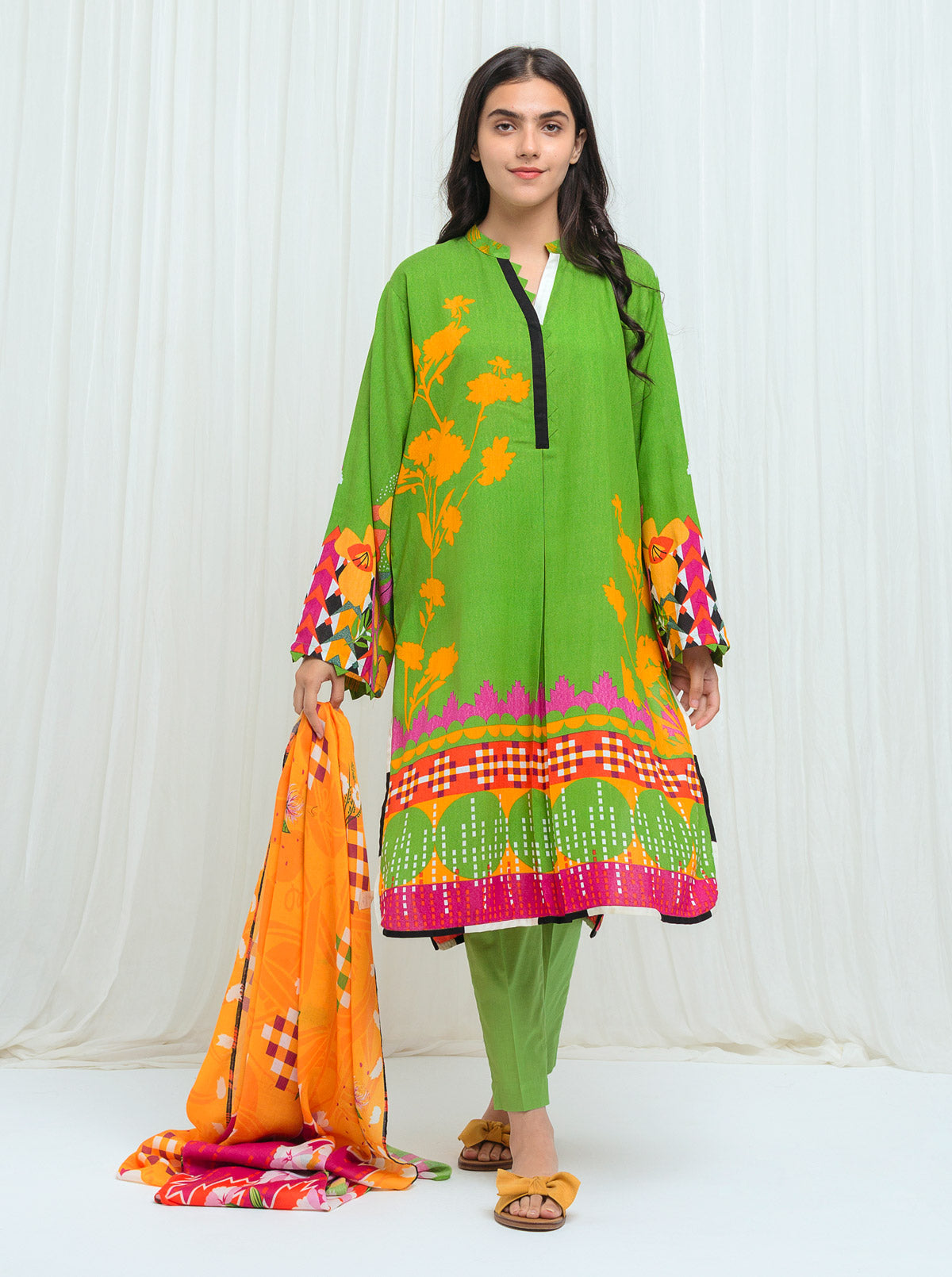Prairie Punk With Printed Shawl - 3P
