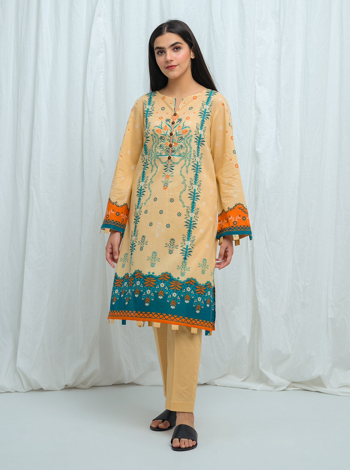 MACAROON CREAM-PRINTED -2P (UNSTITCHED)