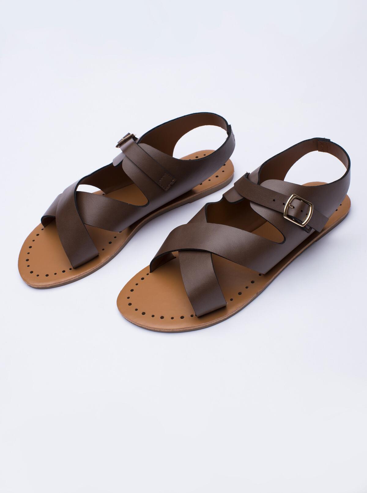 FOOTWEAR