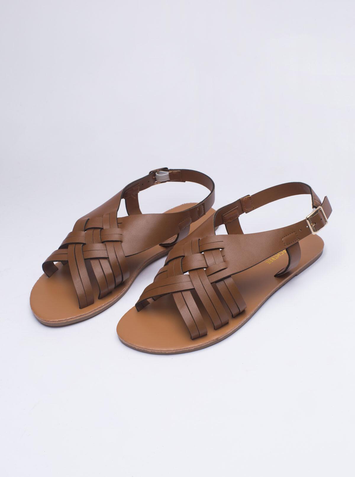 FOOTWEAR