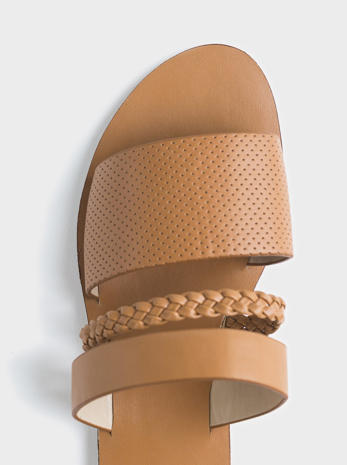 FOOTWEAR
