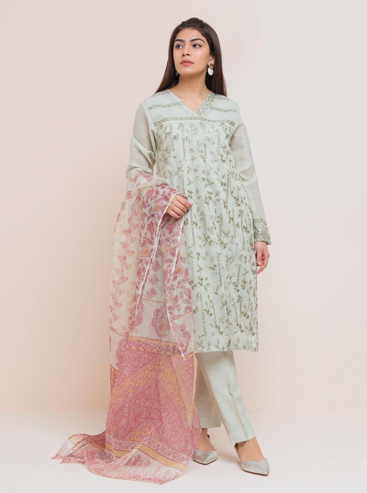 EMBROIDERED SHIRT WITH DUPATTA