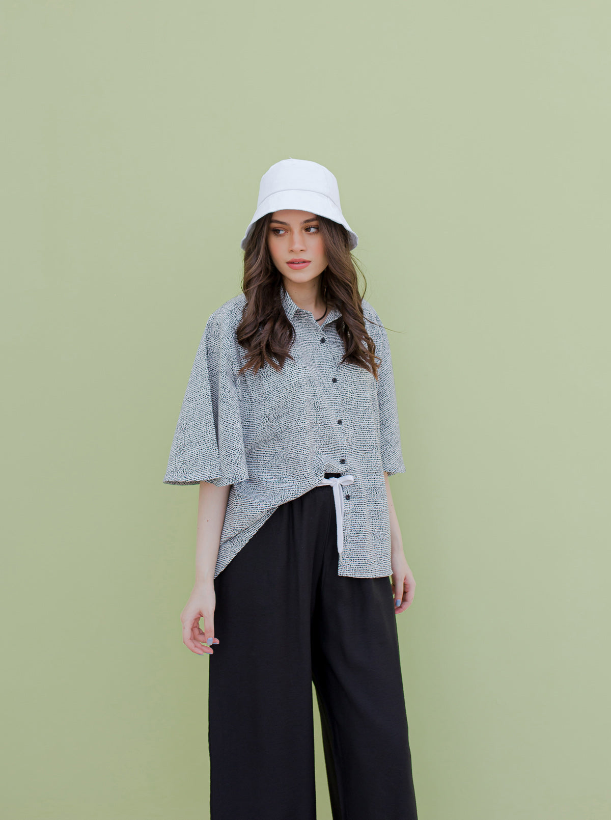 PRINTED PETAL SLEEVE TOP