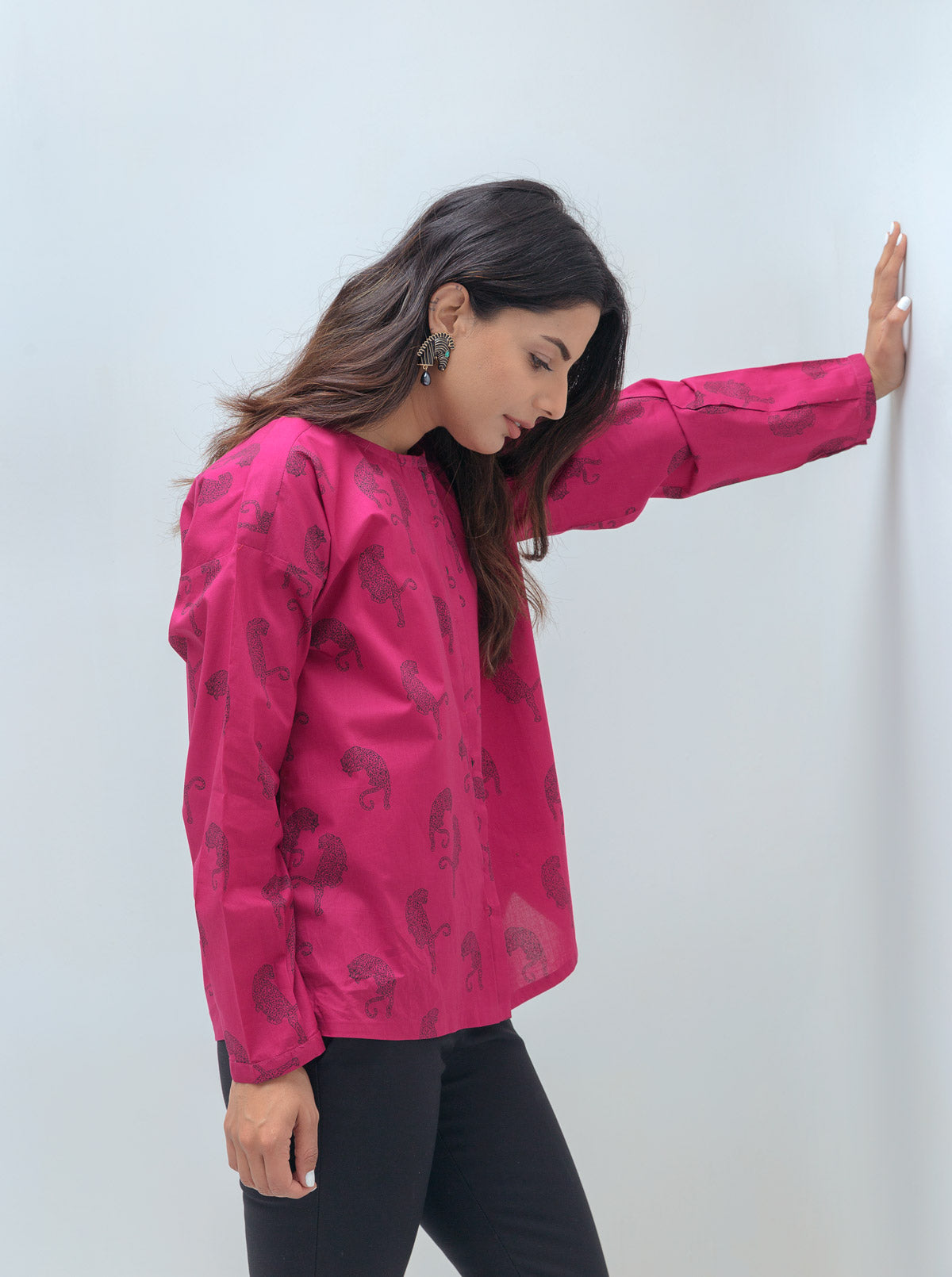 MAGENTA LEOPARD BUTTON SHIRT