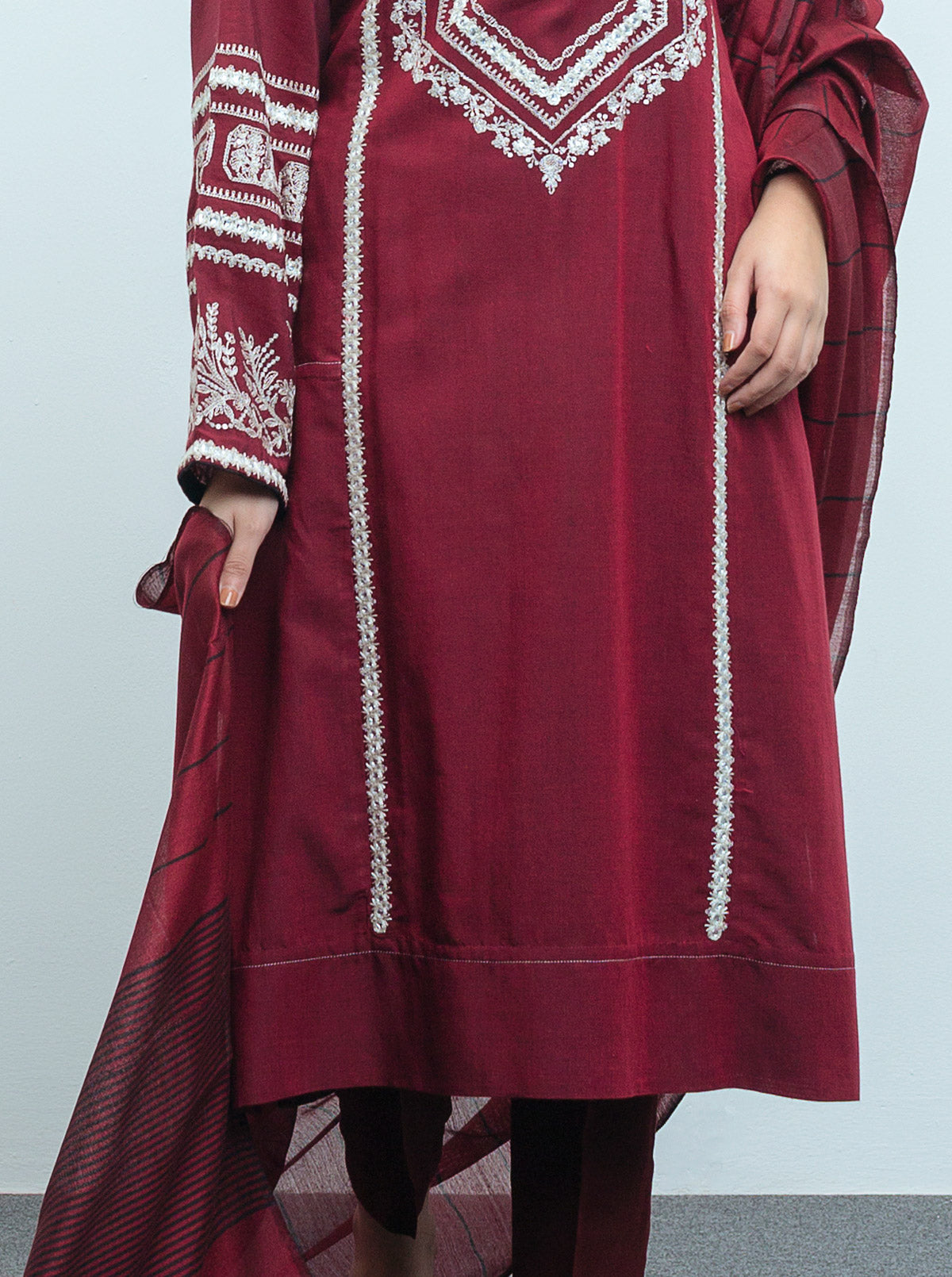EMBROIDERED SHIRT WITH DUPATTA