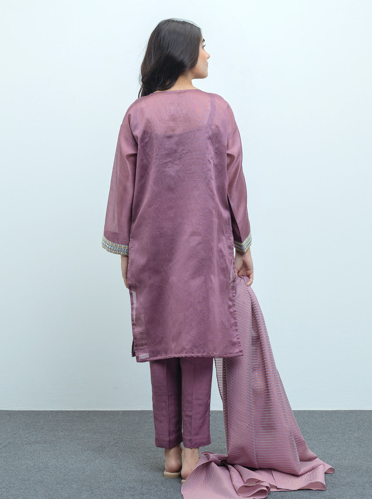 EMBROIDERED SHIRT WITH DUPATTA