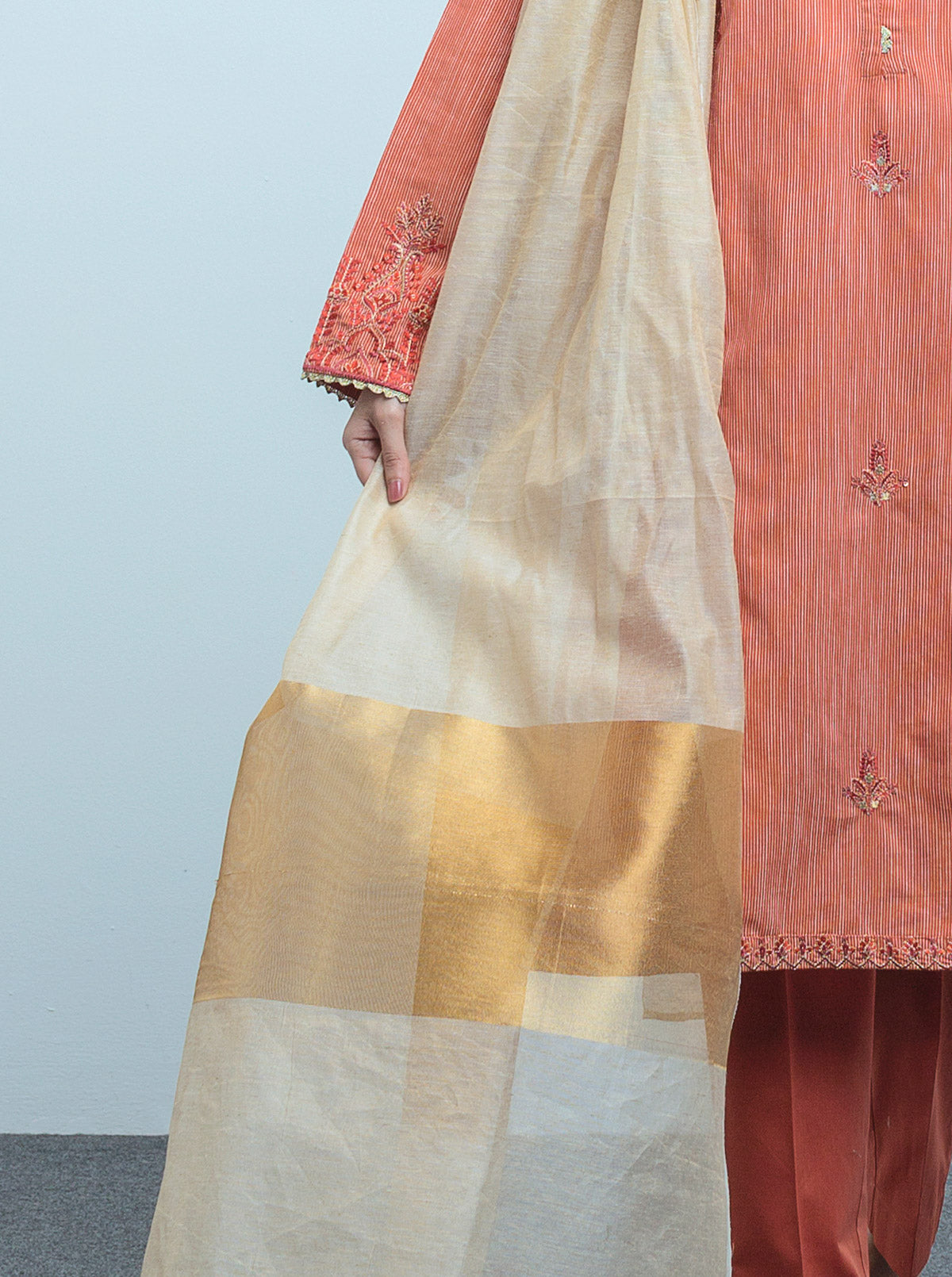 EMBROIDERED SHIRT WITH DUPATTA