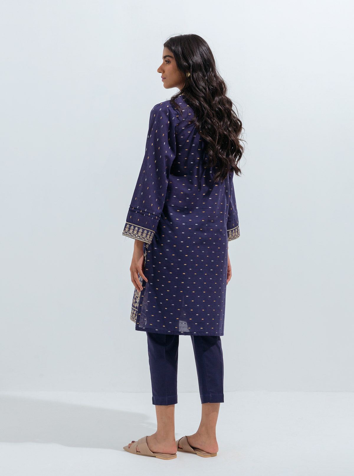 EMBROIDERED SHIRT