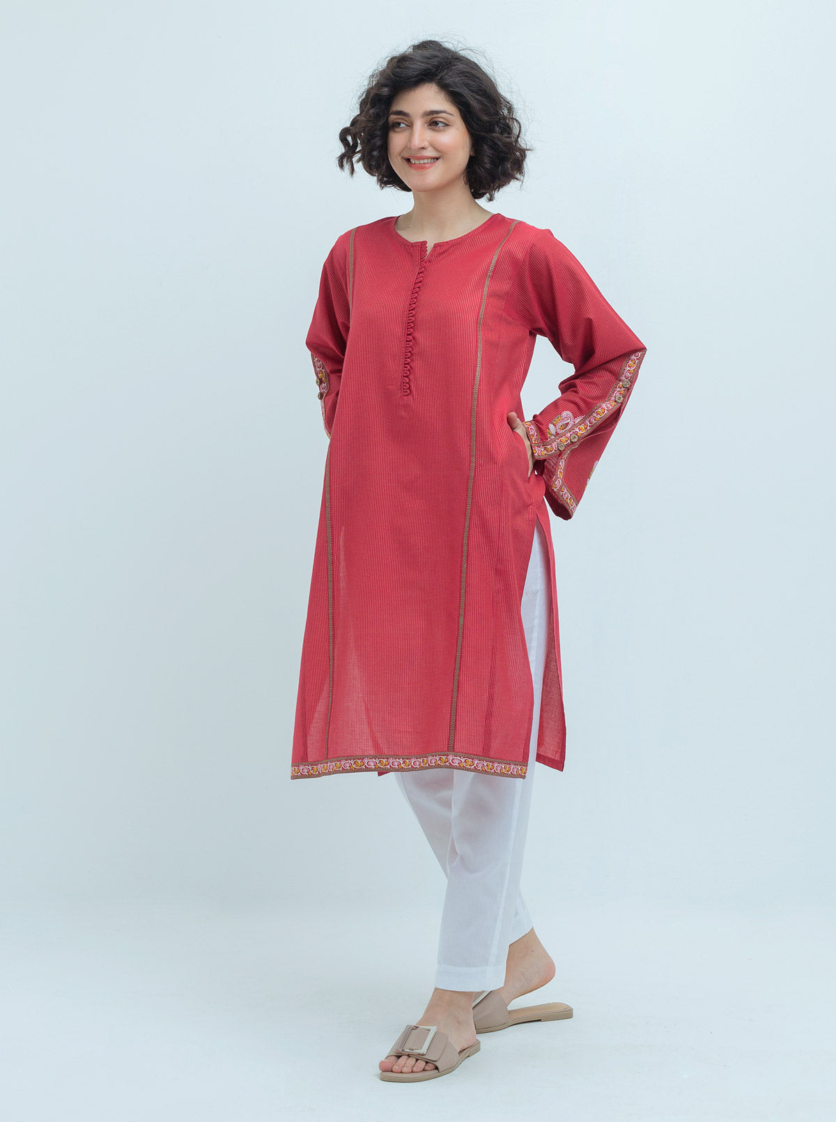 EMBROIDERED SHIRT
