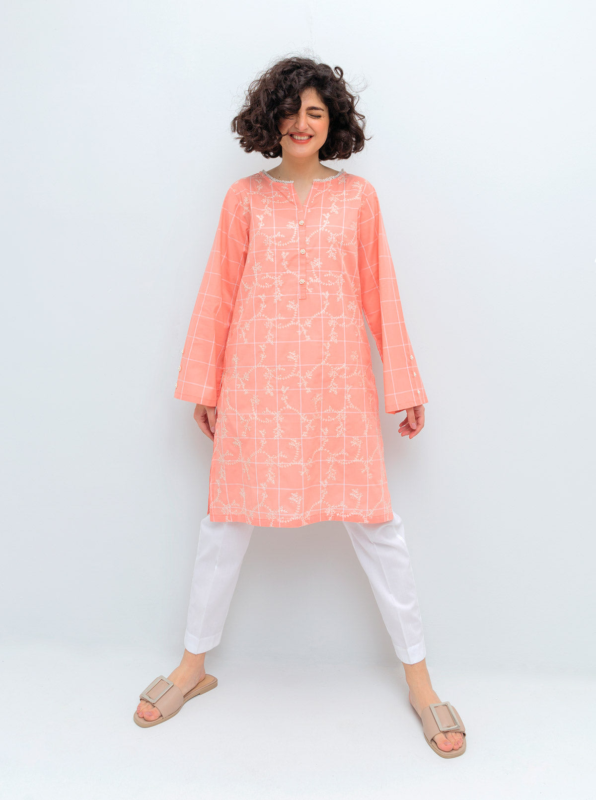 EMBROIDERED SHIRT