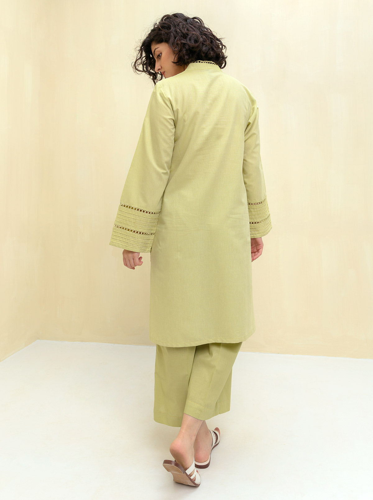 EMBROIDERED SHIRT