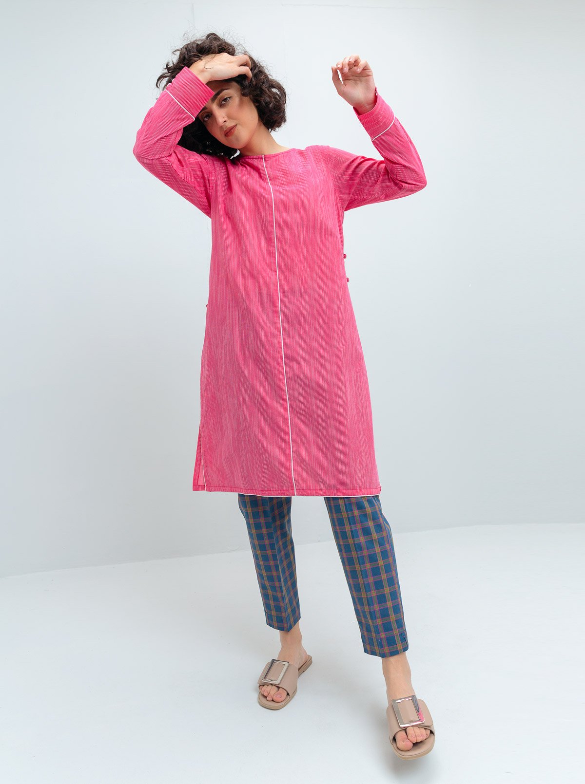 EMBROIDERED SHIRT