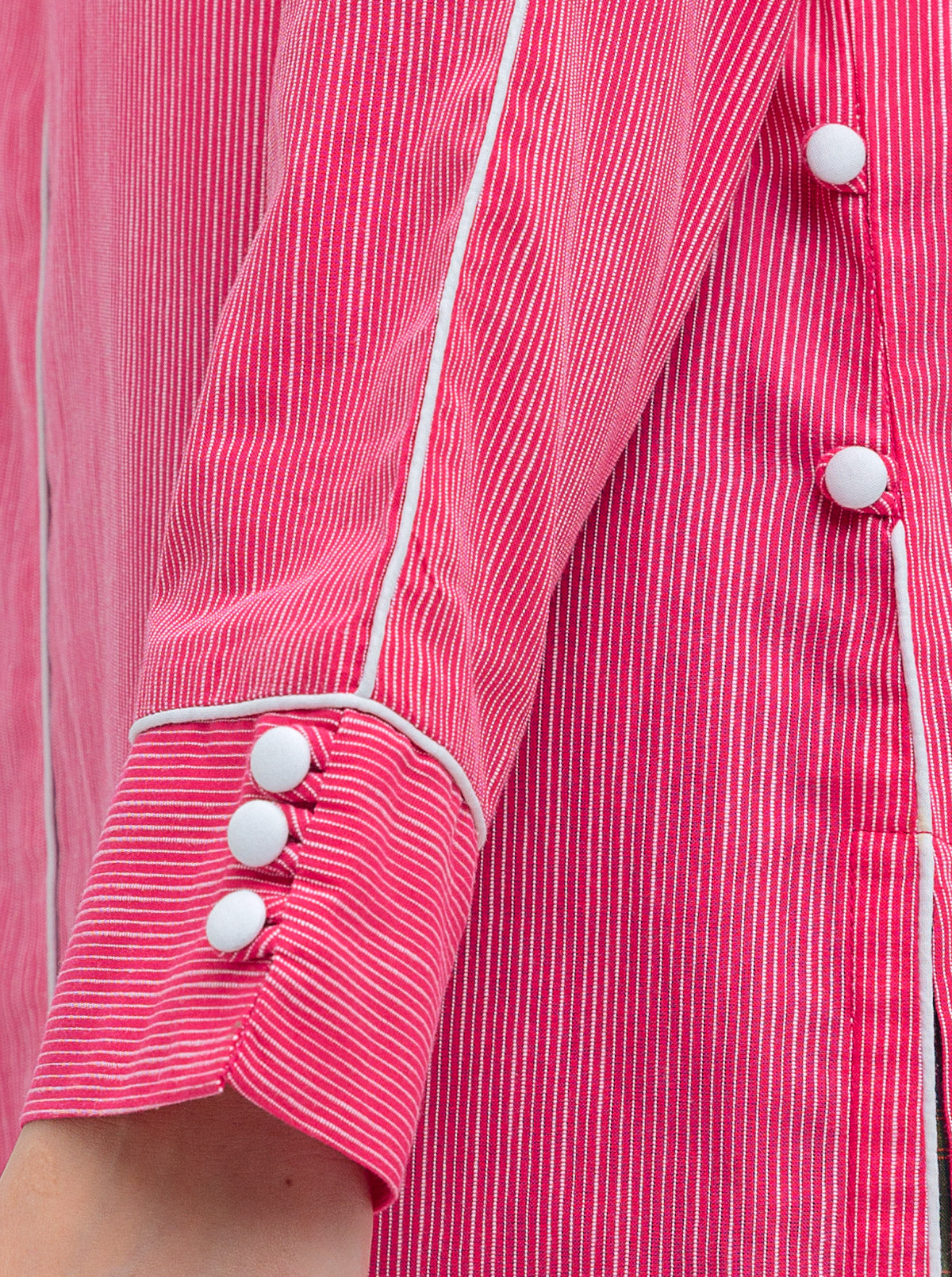 EMBROIDERED SHIRT