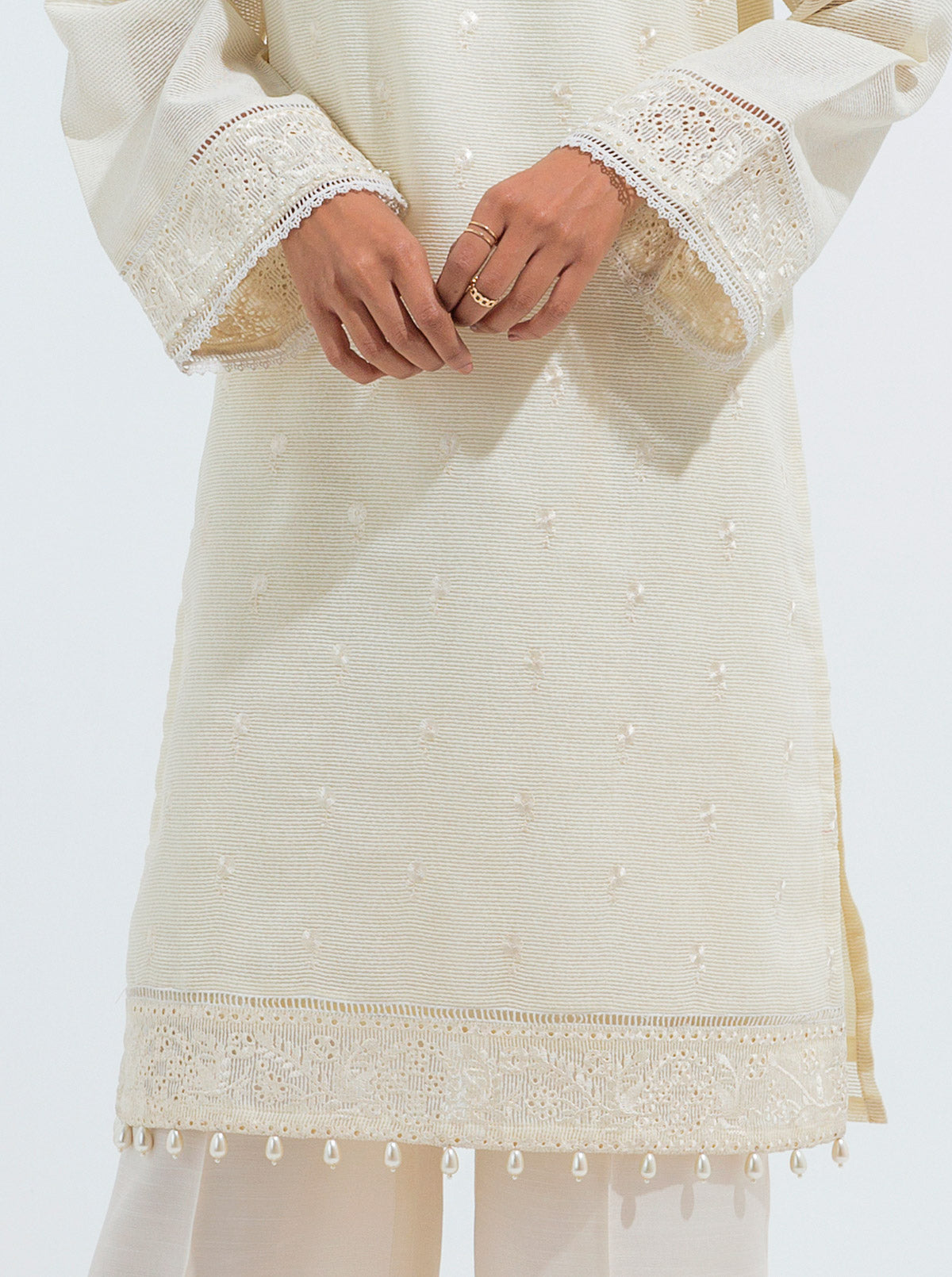 EMBROIDERED SHIRT