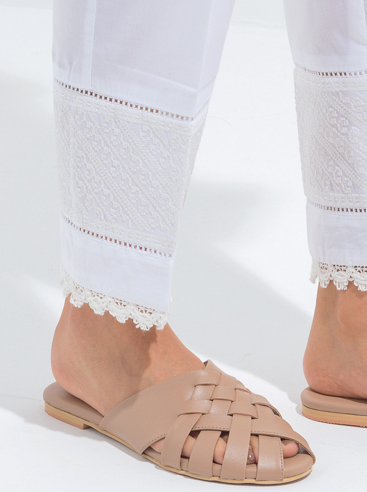 BASIC STRAIGHT PANTS